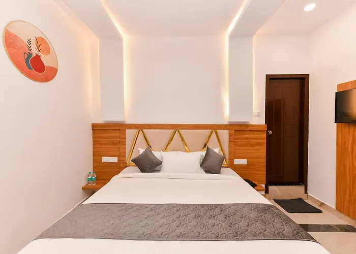 Hotel Shine International