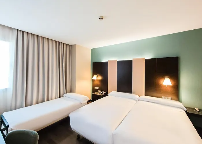 AZZ Pamplona Norte Hotel