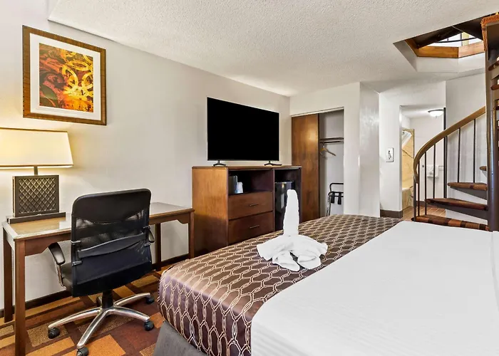 Best Western Tower West Lodge