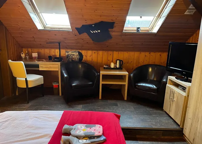 Henblas Hotel