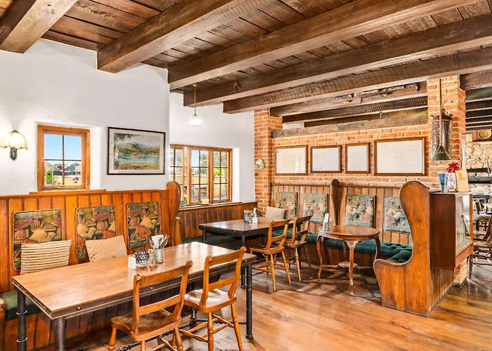 The Honest Lawyer, An Ascend Collection Hotel