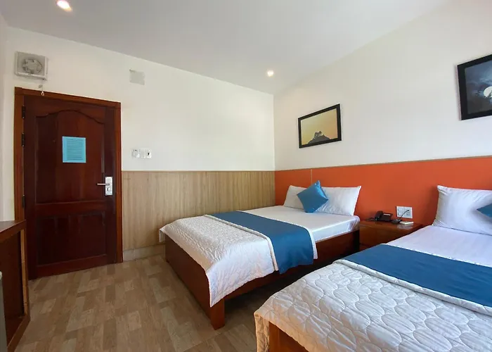 Hoàng Hưng Hotel