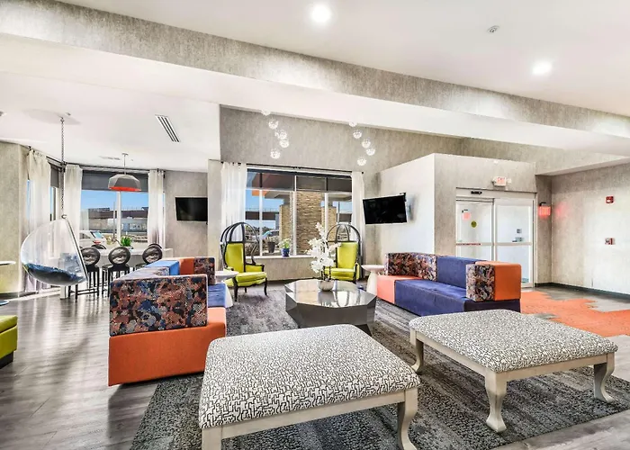 Hy-Lo Hotel