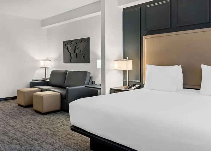 Best Western Plus Winkler