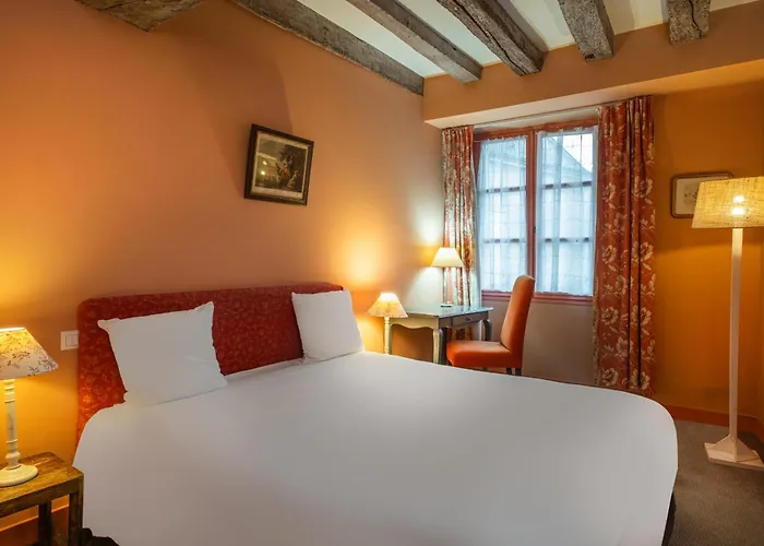Hostellerie De L'Ecu De Bretagne