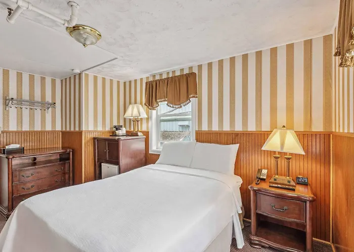 Hotel Seward By Aspen Hotels