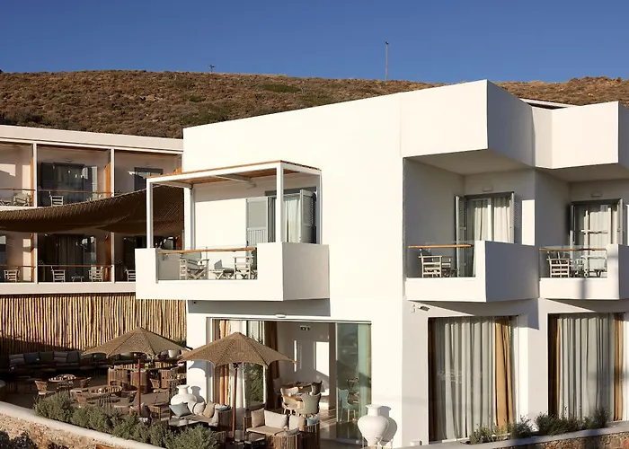 Kythnos Bay Hotel