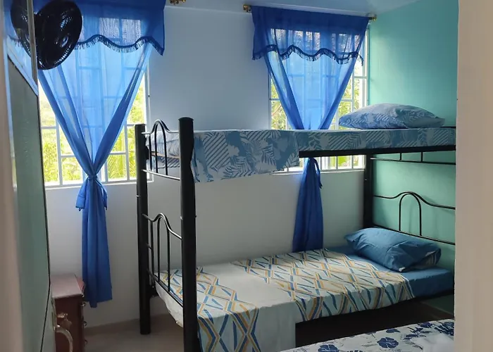 Hospedaje Luna Azul