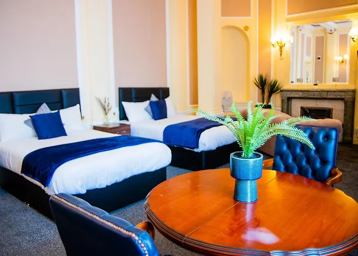 Adelphi Hotel