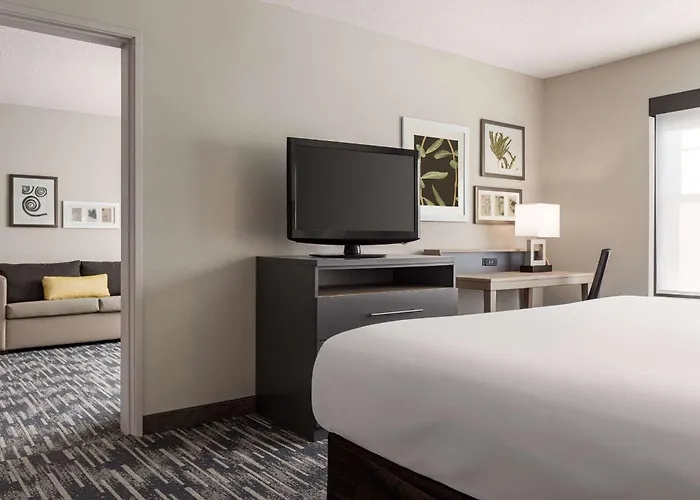 Country Inn & Suites By Radisson, St Cloud East, Mn
