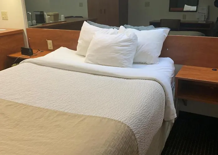 Microtel Inn & Suites By Wyndham Rice Lake