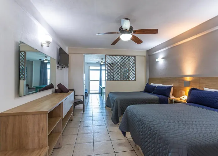 Torreblanca Beach Hotel And Suites Guayabitos - Desayuno Y Comida Incluido