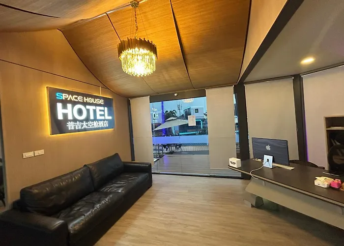 Space House Hotel Phuket