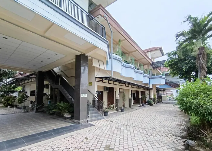 Gita Puri Redpartner Blitar
