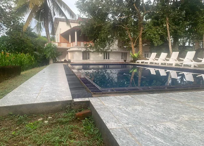 Dis Herbal Villa