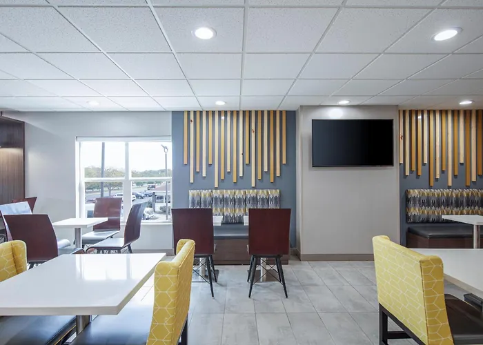 La Quinta By Wyndham Lexington Park - Patuxent