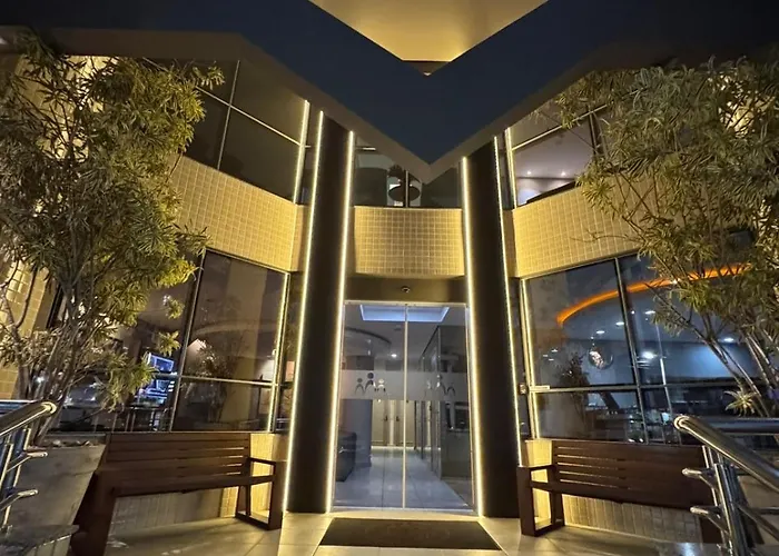 Diaudi Hotel