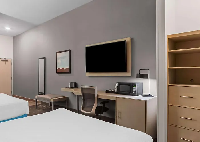 Best Western Plus Ogallala Inn