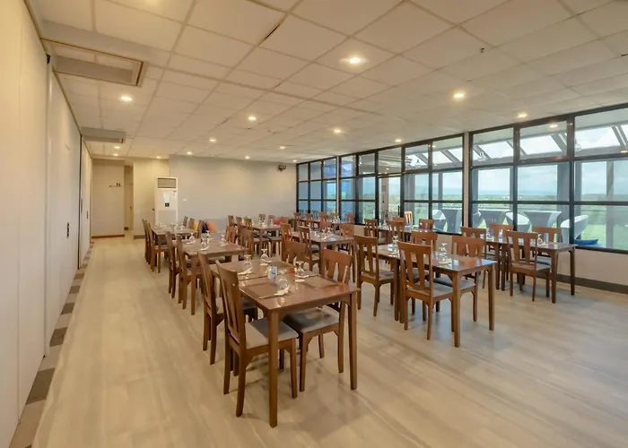 Kekehyu Business Hotel