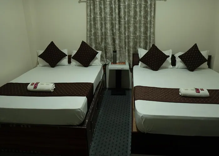 Hotel Darpan Palace