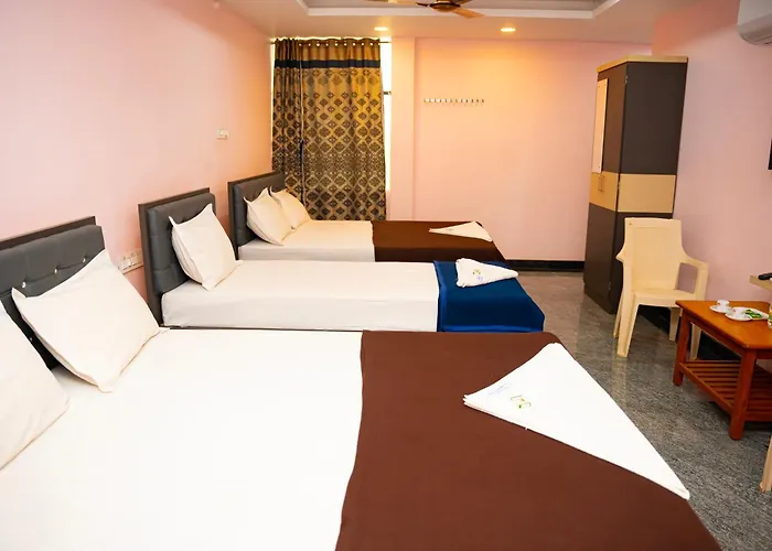 Hotel Sri Shanmuga