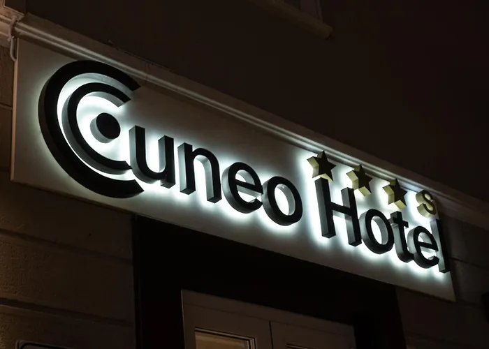 Cuneo Hotel