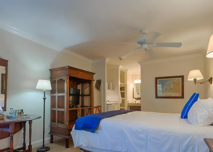 The Caribbean Court Boutique Hotel