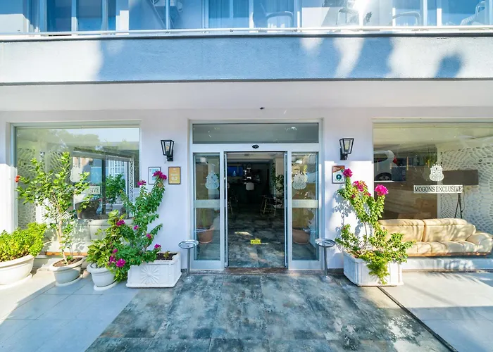 Mogons Exclusive Hotel