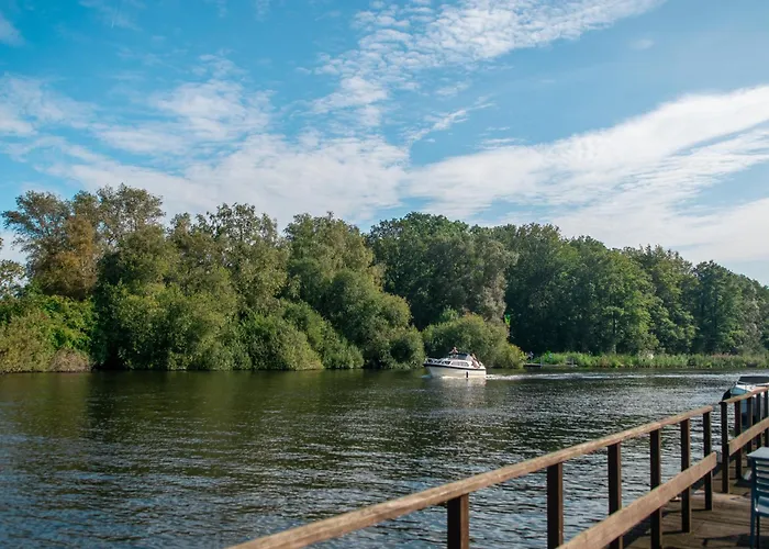 Amsterdam Lake Hotel