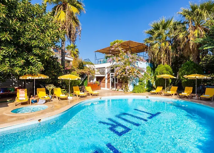 Garden Bloom Hotel