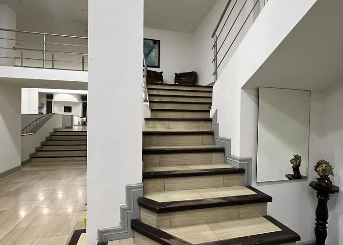 Hotel Armenia Lions