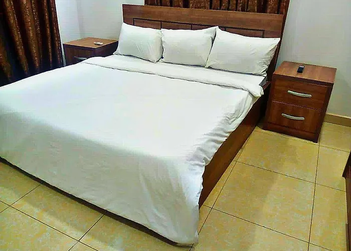 Beeland Hotel And Guest Inn