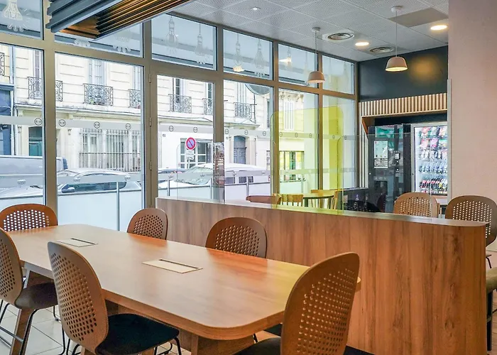 B&B Hotel Marseille Centre La Joliette