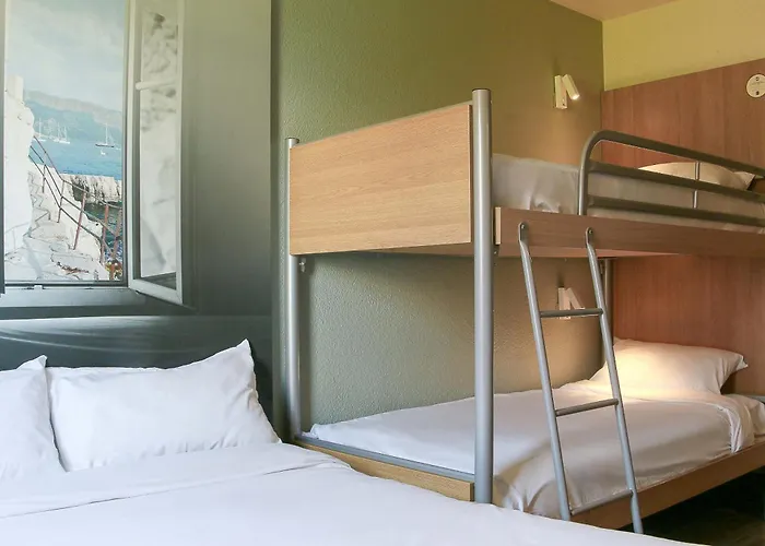 B&B HOTEL Marseille Estaque