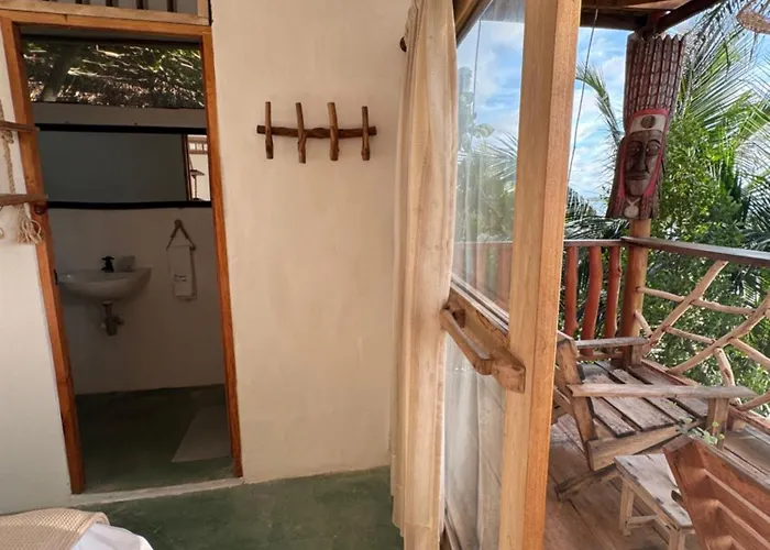 Cabana Punta Coral
