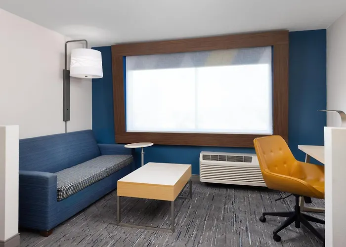 Holiday Inn Express & Suites Phoenix West - Buckeye By Ihg
