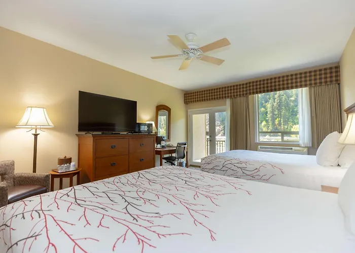 Best Western Lodge At River'S Edge