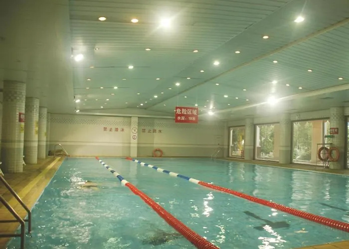 Zhangjiagang Guomao Hotel