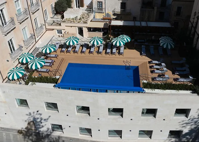 Grand Hotel Des Etrangers- The Leading Hotels Of The World Syracuse