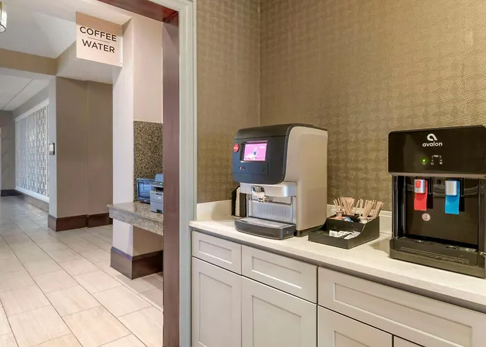 Comfort Inn Brooklyn Center