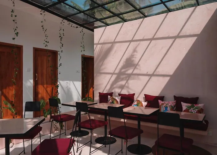 Animals Boutique Hotel - Adults Only