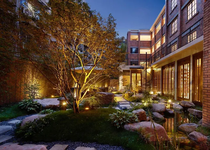 Chuanxing Yinli Hotel Chengdu Kuanzhai Alley Branch