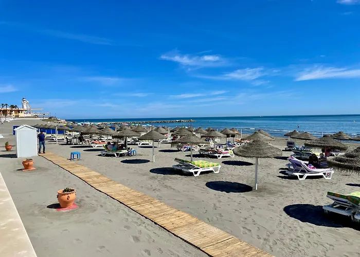 ALOJAMIENTO TORROX PLAYA Centro de Ocio y Tiempo Libre