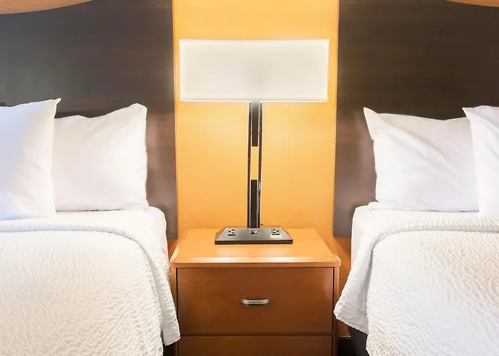 Fairfield Inn&Suites Fargo