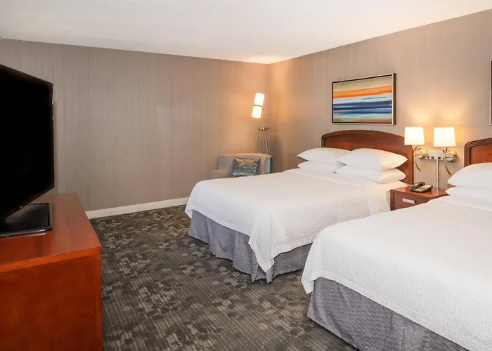 Courtyard By Marriott Oakland Airport