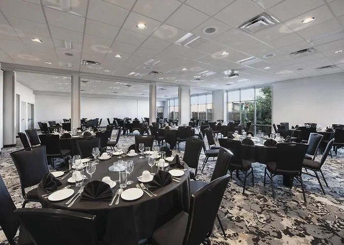 Fairfield Inn & Suites By Marriott Winnipeg