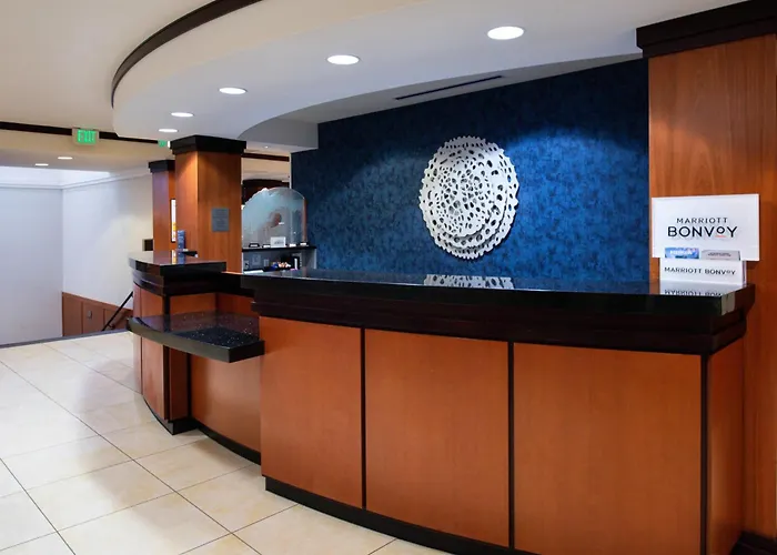 Fairfield Inn & Suites Santa Cruz - Capitola