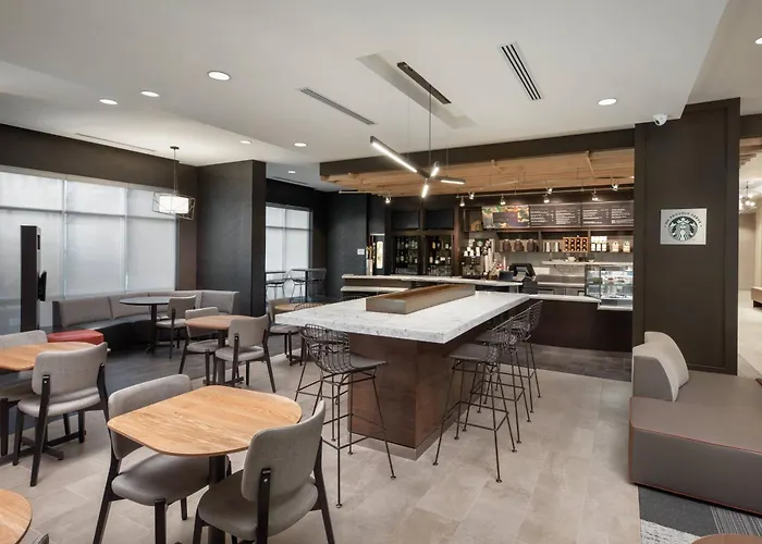 Courtyard By Marriott Baton Rouge Downtown