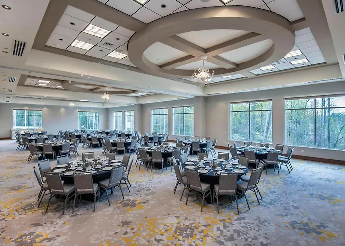 Courtyard By Marriott Raleigh Cary/Parkside Town Commons