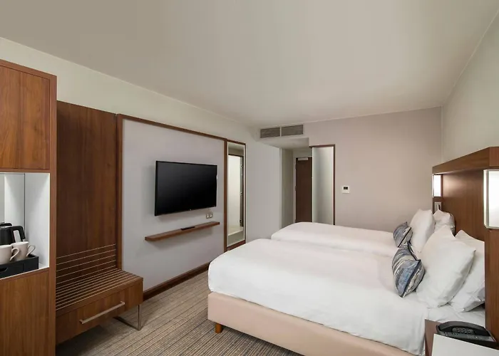 Courtyard By Marriott Inverness Airport
